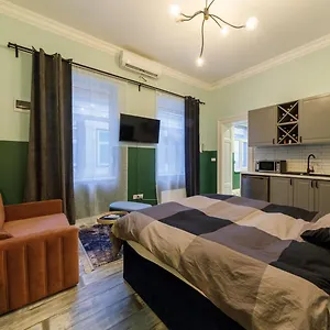 Apartament Cozy Modern Space At The Heart Of The