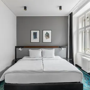 Numa Republika Otel