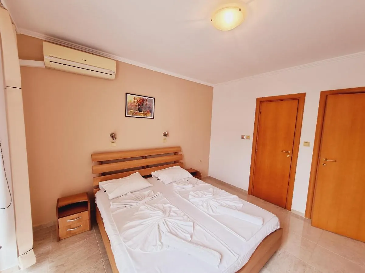 Diamond Apartments Sunny Beach