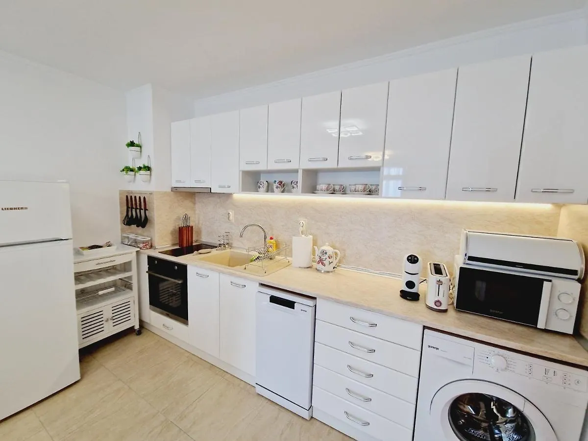 Diamond Apartments Sunny Beach Aparthotel